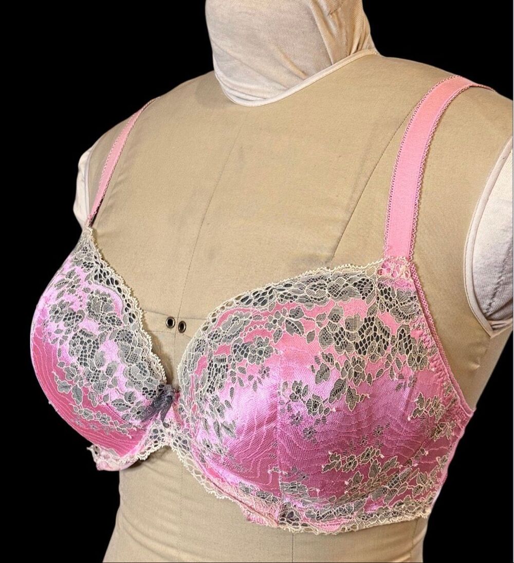 Victoria's Secret Dream Angels Lined Demi Bra 34DDD Pink Floral Lace Sexy Push-U - Picture 2 of 11